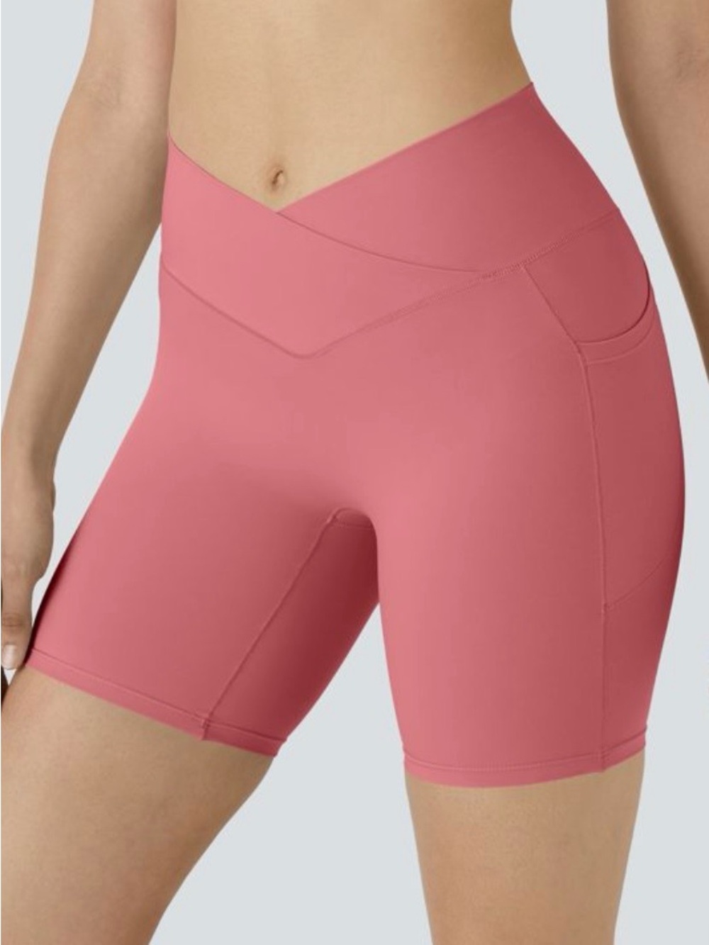 HALARA V-Waist Bike Shorts in Rose